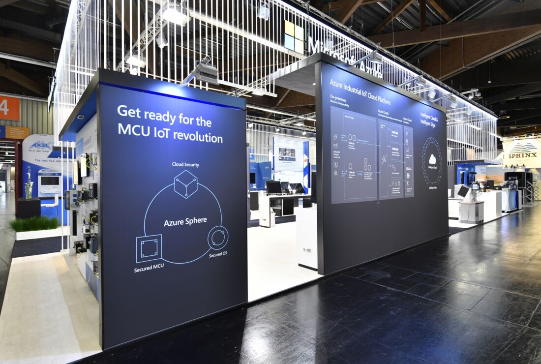 Messestand Microsoft